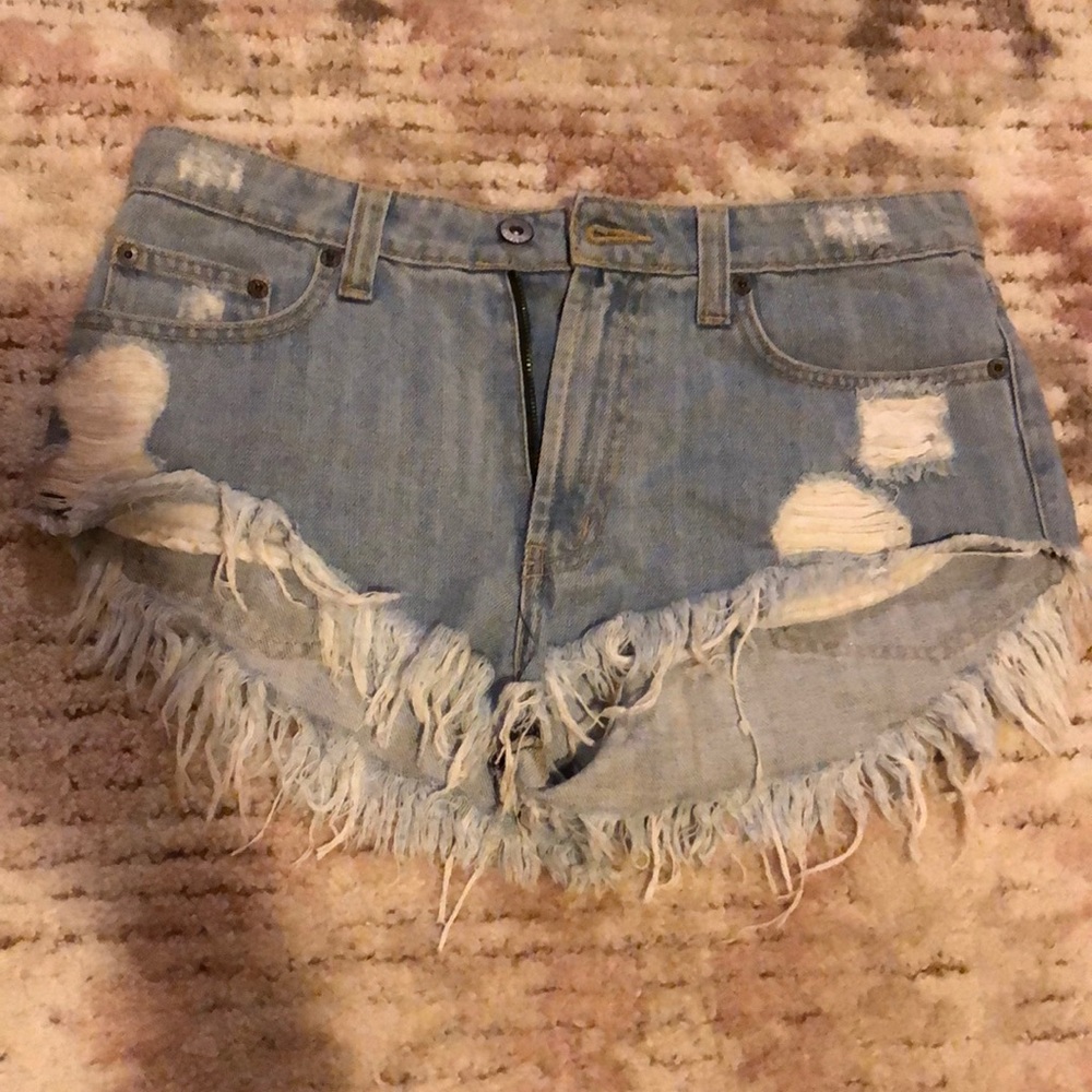 High rise destroyed CARMAR shorts!